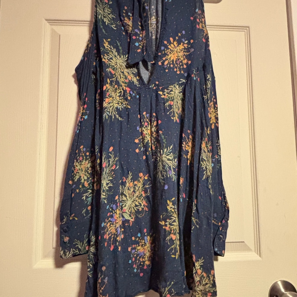 Free People Blue Floral Tunic - Picture 10 of 11